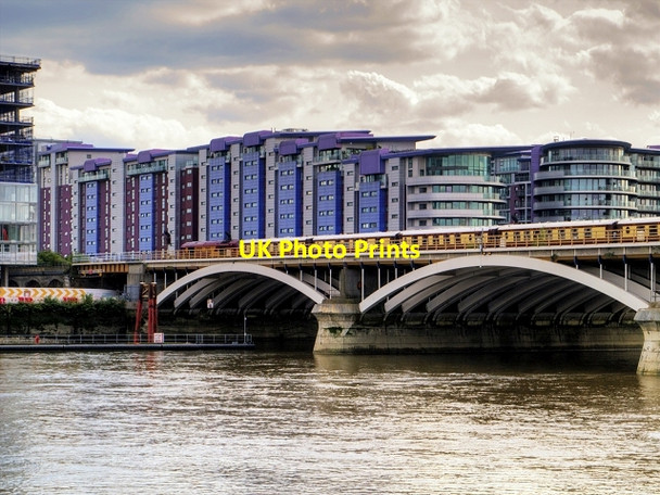 Photo 6"x4" Grosvenor Bridge, Nine Elms Westminster c2015