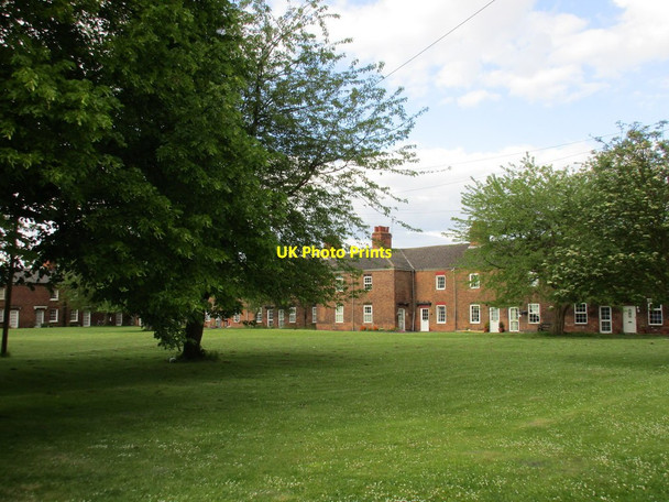 Photo 6"x4" Manchester Square, east side New Holland\/TA0823 c2015