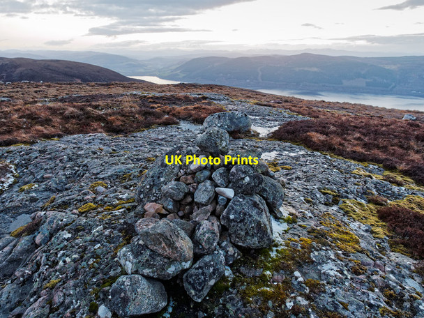 Photo 6"x4" Cairn on Tom Bailgeann Torness\/NH5827 c2016