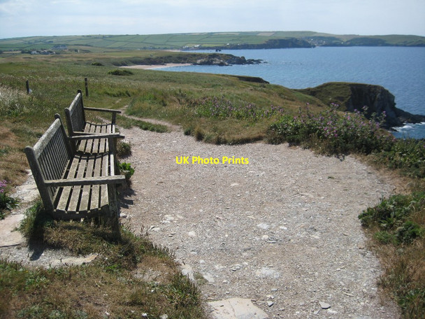 Photo 6"x4" Seats with a view Bantham c2011