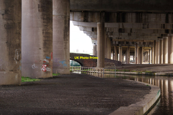 Photo 6"x4" Approaching Blakeley Hall Bridge Oldbury\/SO9888 c2016