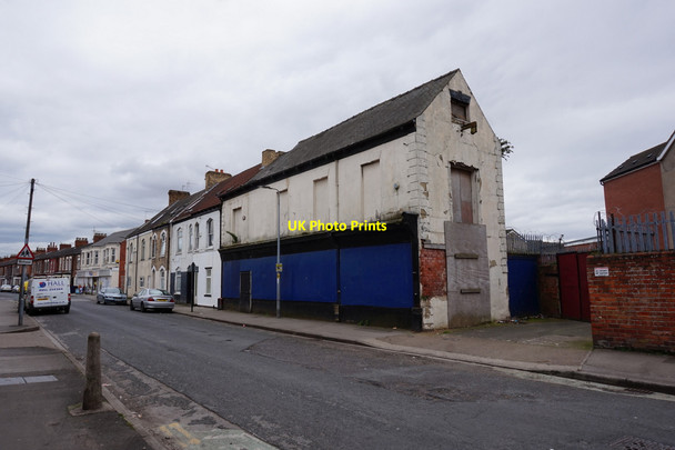 Photo 6"x4" Disused building on Cholmley Street, Hull Kingston upon Hull c2016