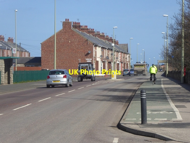 Photo 6"x4" National Cycle Network route 1 through Whitburn Whitburn\/NZ4062 c2016
