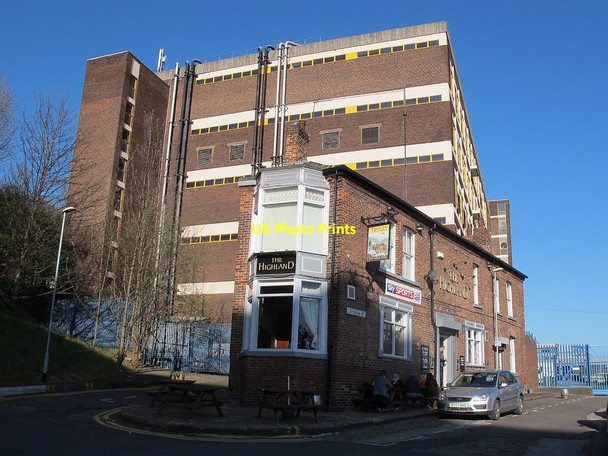 Photo 6"x4" The Highland pub, Cavendish Street, Leeds Leeds\/SE3034 c2016