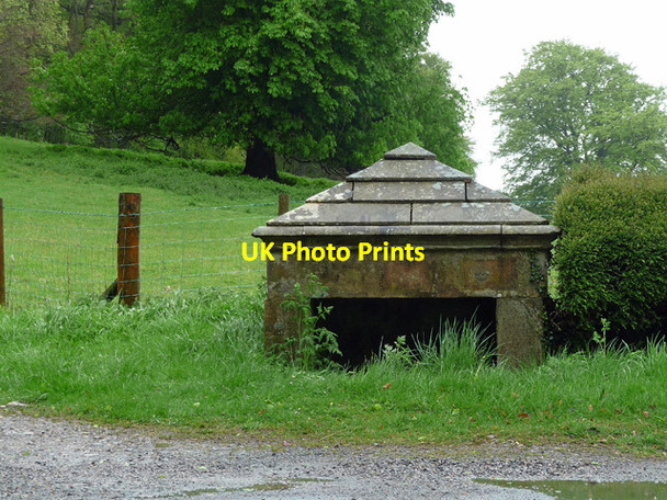 Photo 6"x4" Well cover near Mickley Mickley\/SE2576 c2013