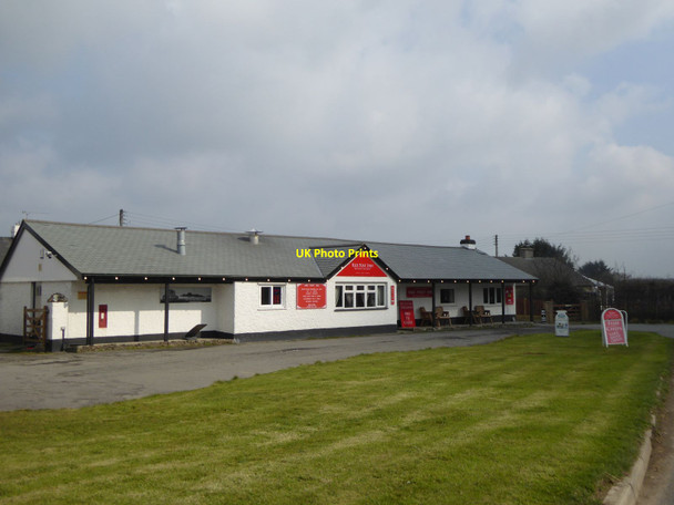 Photo 6"x4" The modern block at Red Post Inn Red Post\/SS2605 c2016