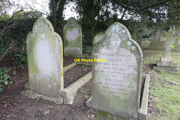 Photo 6"x4" Similar Headstones Itchen Stoke c2016