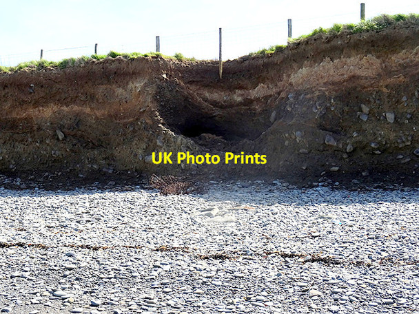 Photo 6"x4" Severe undercutting near Craiglas Llanon\/Llannon c2016