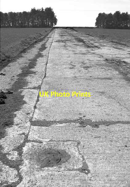 Photo 6"x4" View along the former SW-NE runway Egmere c2016