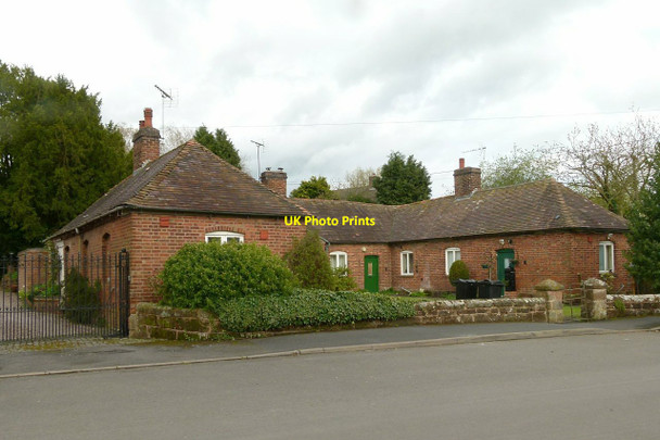 Photo 6"x4" Almshouses, Newport Road, Tong Tong\/SJ7907 c2016