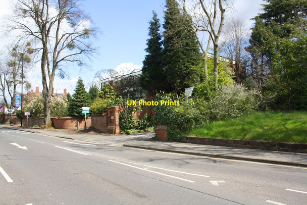 Photo 6"x4" Entrance to Kenilworth Court (Dalecote House) from Warwick Road Coventry c2016