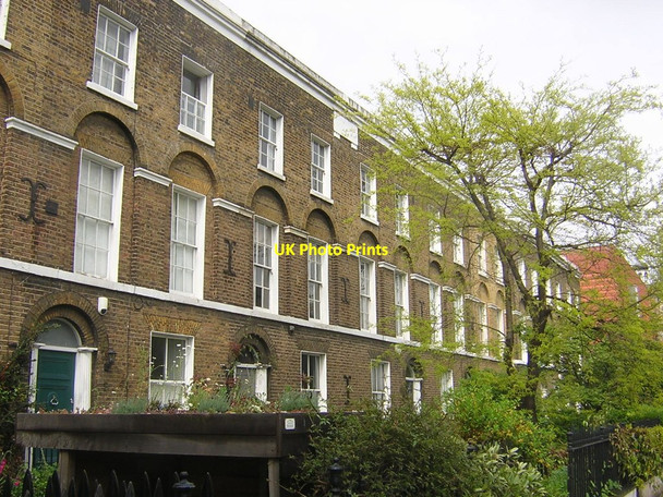 Photo 6"x4" Coborn Terrace, Mile End Road Bow\/TQ3682 c2016