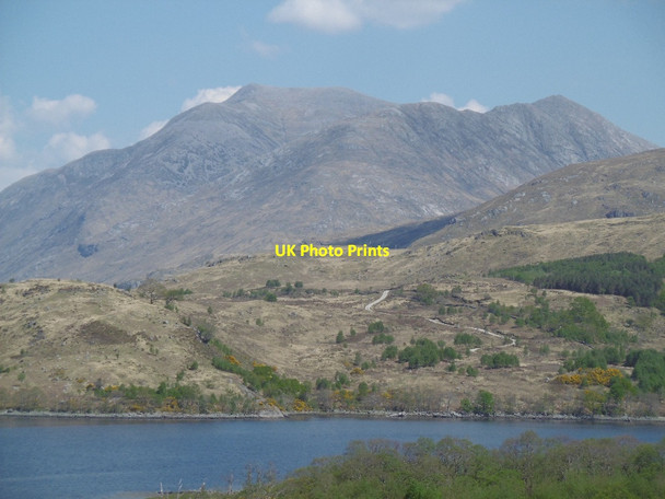 Photo 6"x4" Climbing over Ard Eilean Meall Inbhir c2016