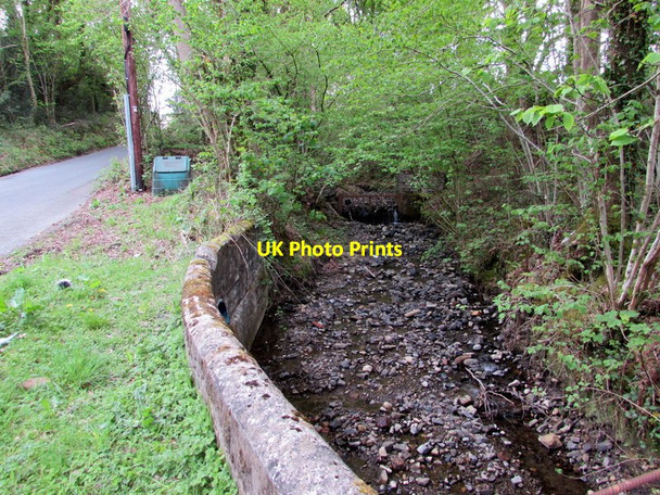 Photo 6"x4" Stream bed on an Ystradgynlais corner Ystradgynlais c2016