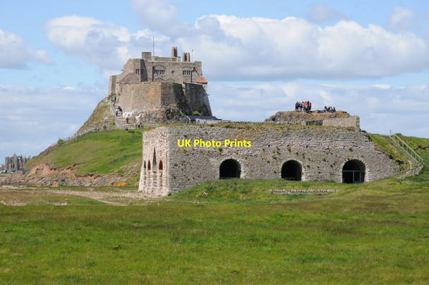 Photo 6"x4" Lindisfarne Castle and Lime kilns Holy Island\/NU1241 c2015