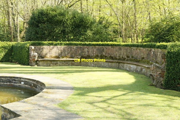 Photo 6"x4" Seat around the pond Buscot c2015