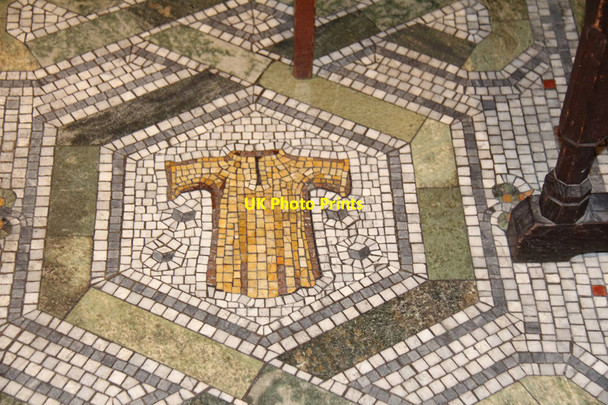 Photo 6"x4" Christ Church, Victoria Road - Sanctuary mosaic Kensington\/TQ2579 c2015 P1