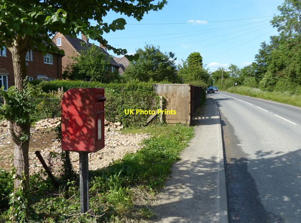 Photo 6"x4" Postbox at Bunkers Hill Bunkers Hill\/SP4717 c2015