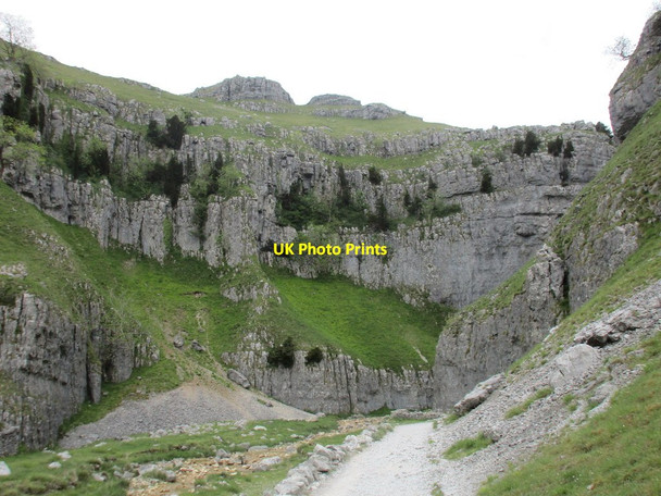 Photo 6"x4" Entering Gordale Scar Malham\/SD9062 c2015