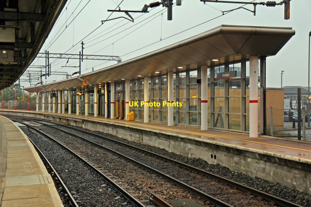 Photo 6"x4" Platform 0, Stockport railway station Stockport\/SJ8990 c2015