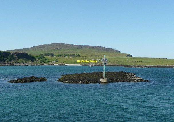 Photo 6"x4" Flod Sgeir with navigation aid  Galmisdale c2008