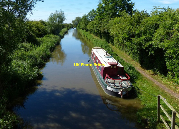 Photo 6"x4" Narrowboat moored along the Oxford Canal Kidlington c2015