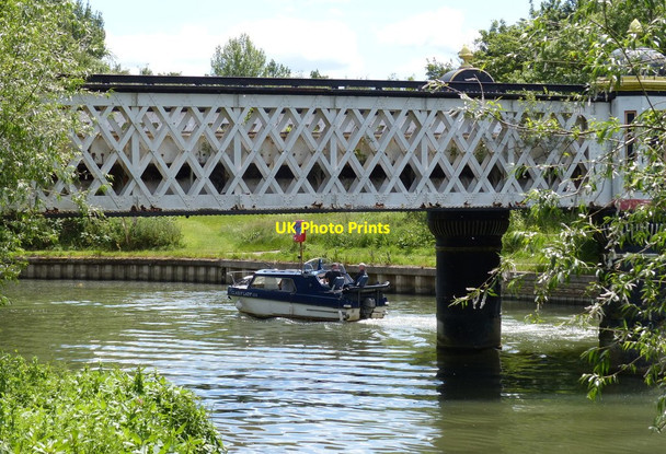 Photo 6"x4" Gasworks Bridge crossing the River Thames Oxford\/SP5106 c2015