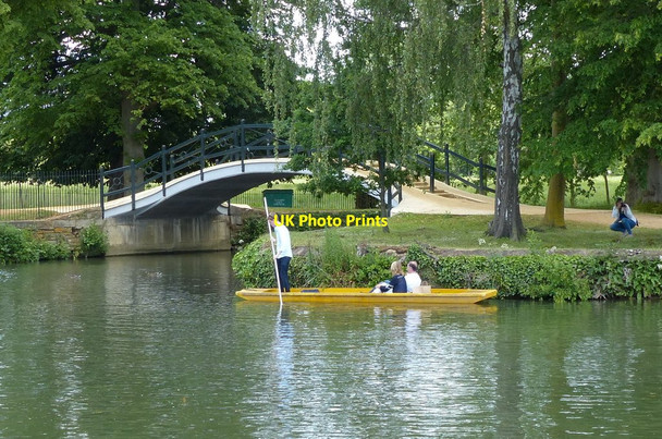 Photo 6"x4" Punting on the River Thames Oxford\/SP5106 c2015