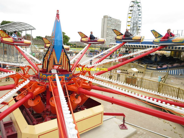 Photo 6"x4" Hurricane Jets, Dreamland Margate Margate c2015