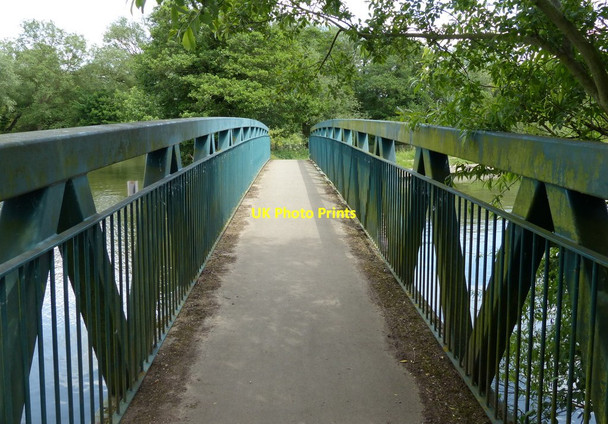 Photo 6"x4" Footbridge along the Thames Path Kennington\/SP5202 c2015