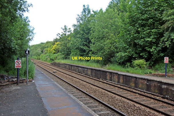 Photo 6"x4" Disused platform, Westhoughton railway station Westhoughton c2015