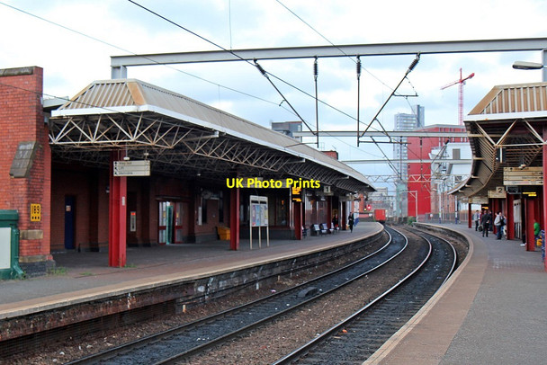 Photo 6"x4" On platform 2, Deansgate railway station Manchester c2015