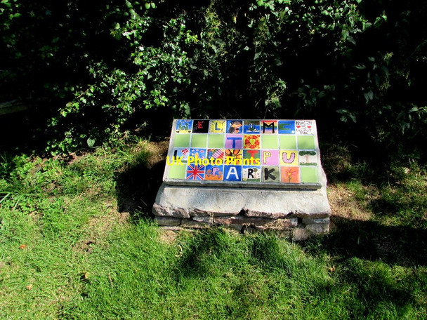 Photo 6"x4" Welcome to Lilliput Park, Chipping Sodbury Chipping Sodbury c2015