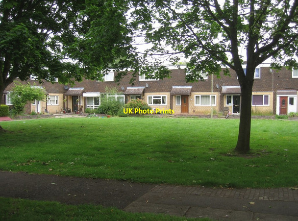 Photo 6"x4" Housing off Kingsley Road Fox Lane c2015