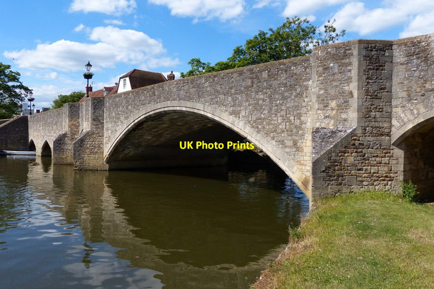 Photo 6"x4" Abingdon Bridge crossing the River Thames Abingdon c2015