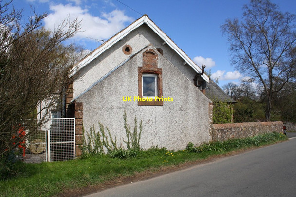 Photo 6"x4" The Old School, erected 1833 Broom\/NY6623 c2015