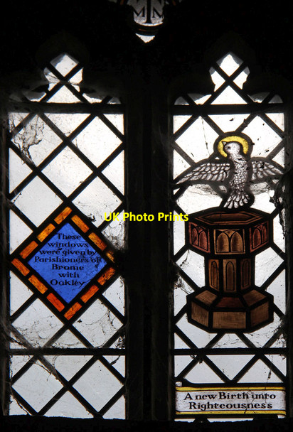 Photo 6"x4" St Nicholas, Oakley - Stained glass window Brome Street c2015