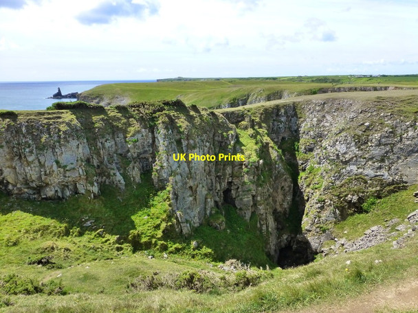 Photo 6"x4" Sandy Pit on path to Stackpole Quay Bosherston c2015