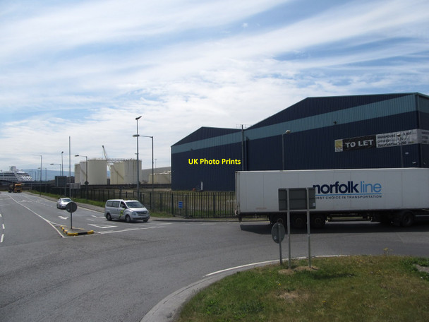 Photo 6"x4" View south along Bond Drive Extension, Dublin Port Clontarf c2015