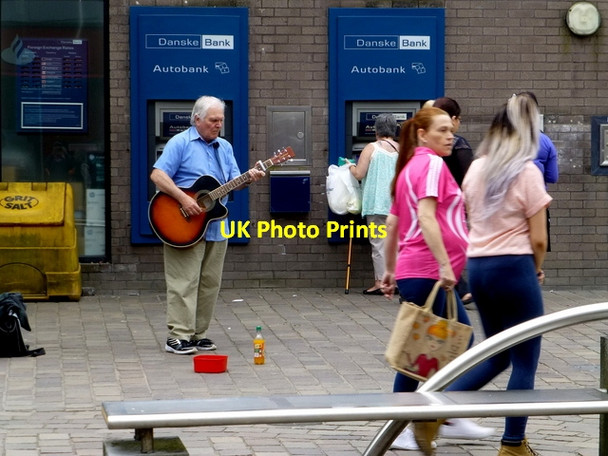Photo 6"x4" Busking, Omagh Omagh c2015