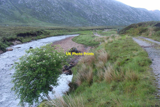 Photo 6"x4" Well camouflaged fishers' shelter in Srath Dionard River Dionard c2015