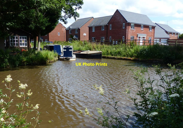 Photo 6"x4" New housing along the Trent & Mersey Canal Weston\/SJ9727 c2015