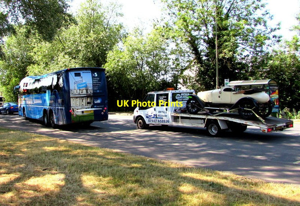 Photo 6"x4" Classic car being transported along Oxford Road, Bicester Bicester c2015