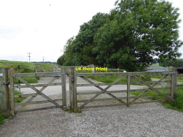 Photo 6"x4" Gates across the trail at Brundcliffe Newhaven\/SK1660 c2015