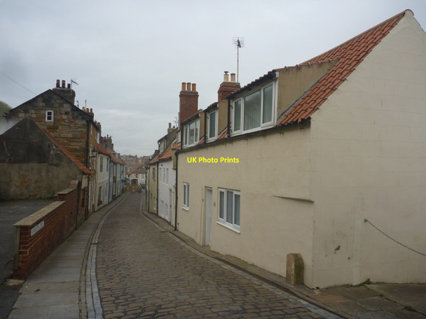 Photo 6"x4" Whitby Townscape : Henrietta Street Whitby\/NZ8910 c2015