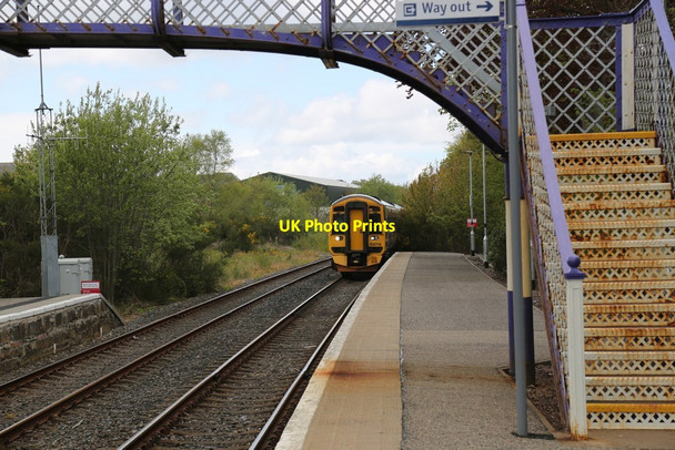 Photo 6"x4" Tain train station in Easter Ross Tain\/NH7881 c2015