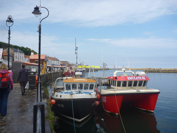 Photo 6"x4" Whitby Registered Fishing Boats : WY333 Dominator A and WY8 Emulate III at Whitby Whitby\/NZ8910 c2015
