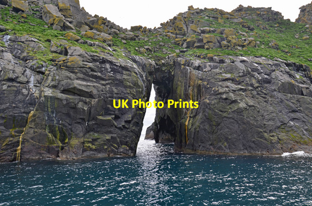 Photo 6"x4" Through cave on Dun Dun\/NF1097 c2015