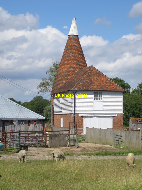 Photo 6"x4" Tearnden Farm Oast, Smarden Road, Bethersden Wissenden c2015