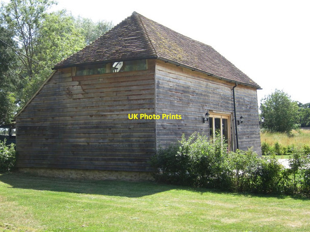 Photo 6"x4" Thorn Farm Barn Monks Hill\/TQ8641 c2015